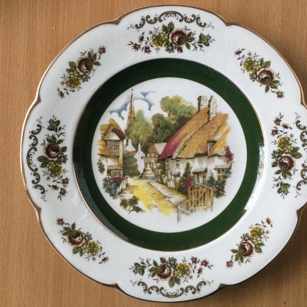 Ascot service plate by wood and sons England decorative display plate ba